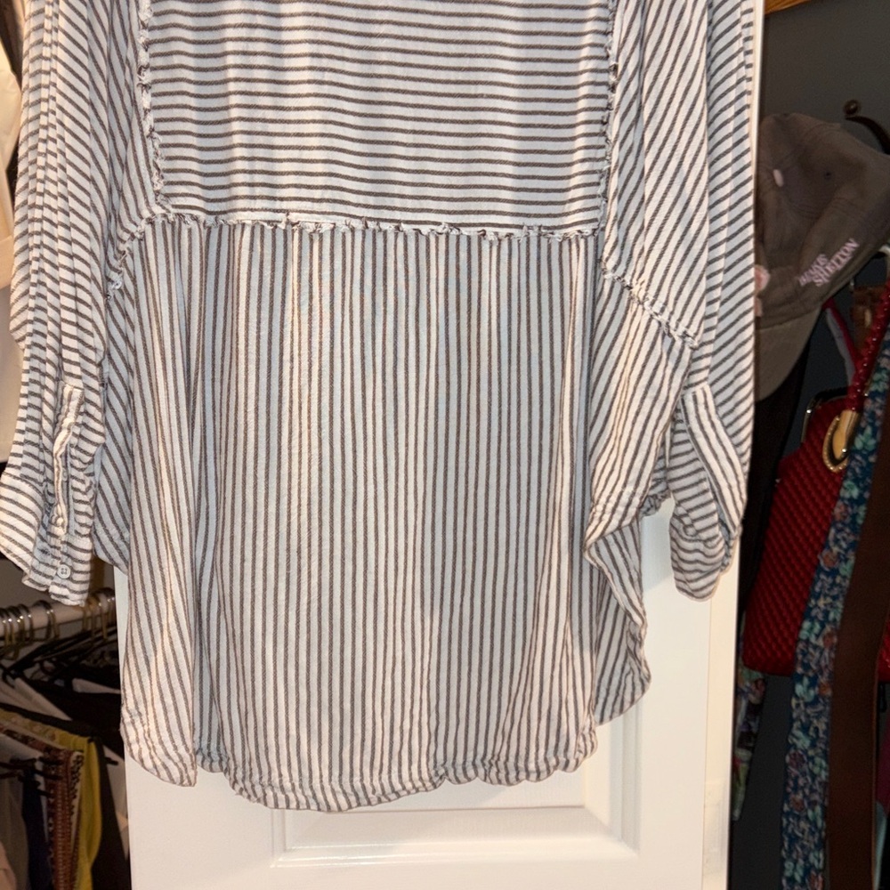 “WE THE FREE”Black and White Striped Baggy Blouse - Picture 13 of 16